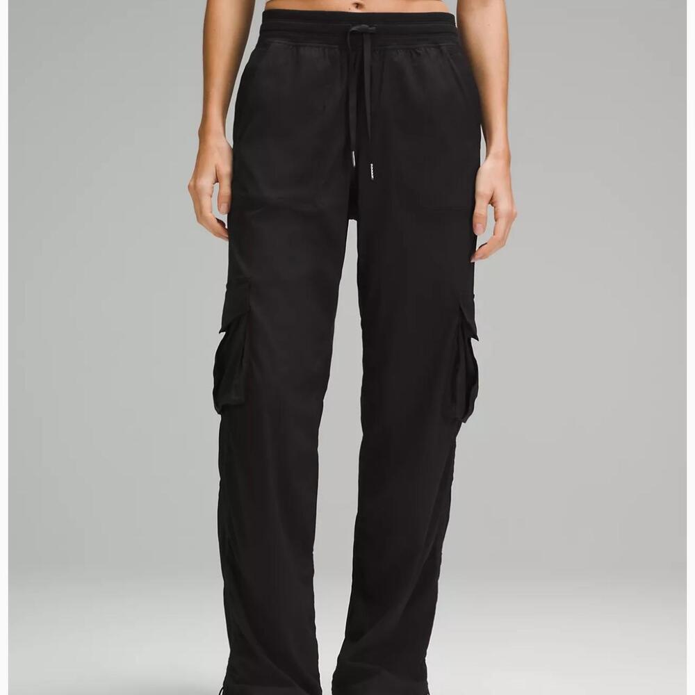 Dance Studio Relaxed Fit Mid Rise Cargo